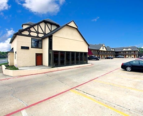 Americas Best Value Inn Longview