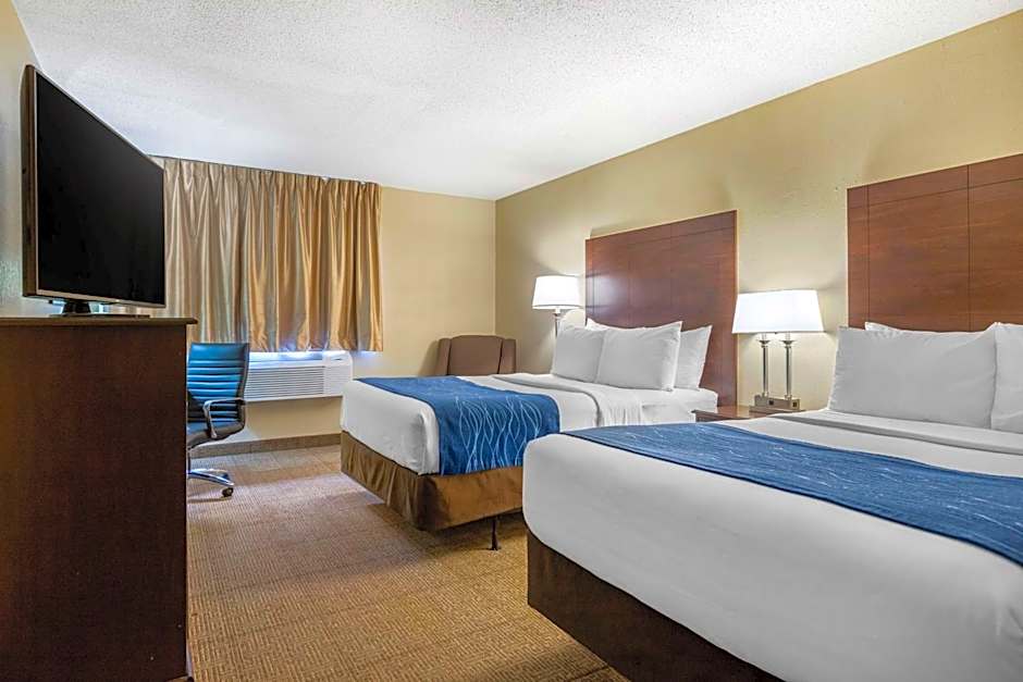Comfort Inn Grand Rapids Airport