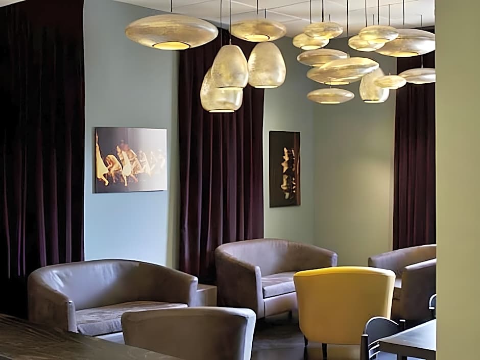 The Rothschild Hotel - Tel Aviv's Finest