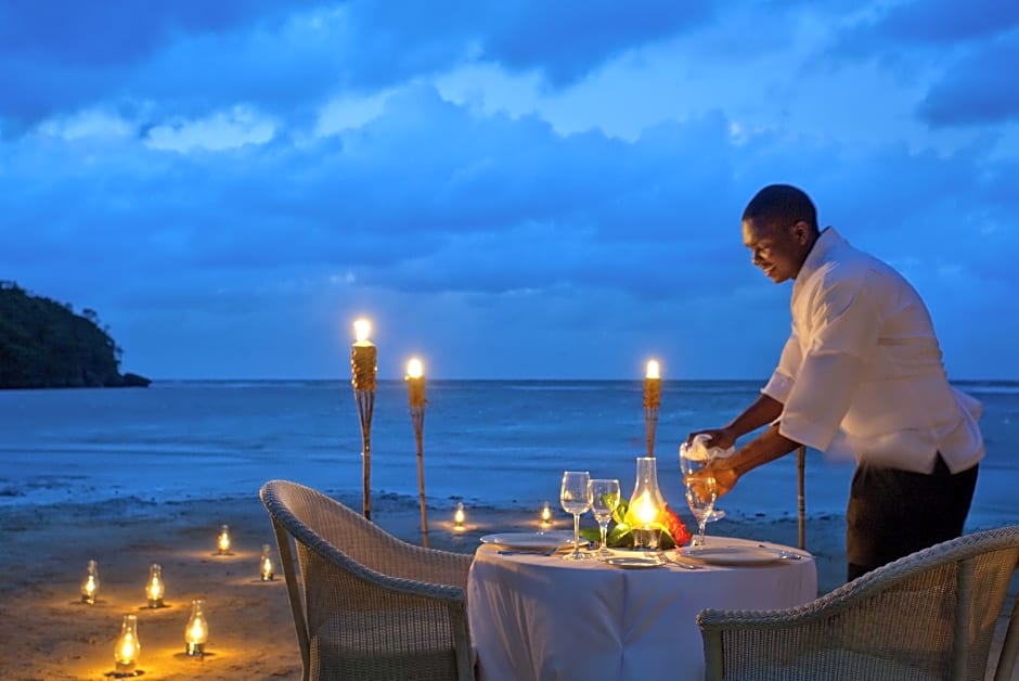 Couples Sans Souci All Inclusive