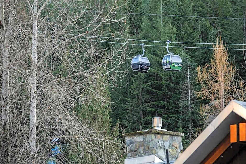 Snowridge Chalet by Outpost Whistler