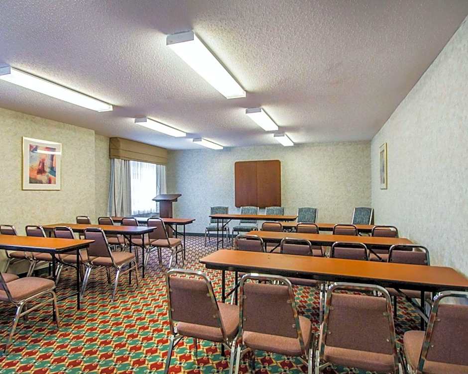 Sleep Inn And Suites Niantic