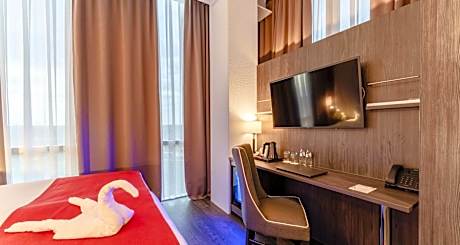 Double Room with Two Single Beds