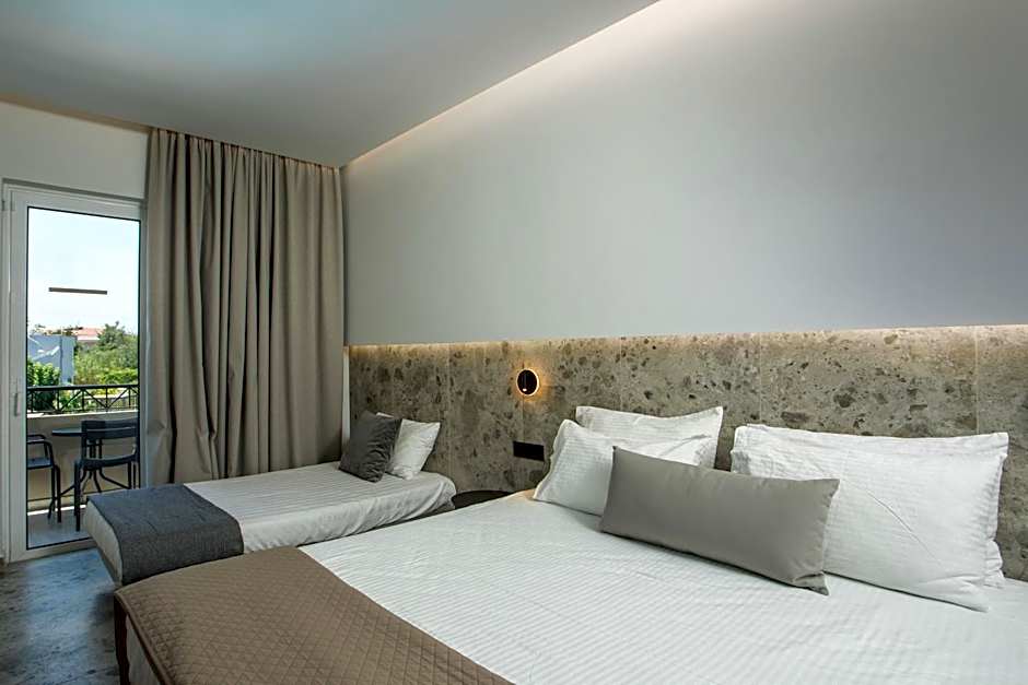 Dias Studios & Suites