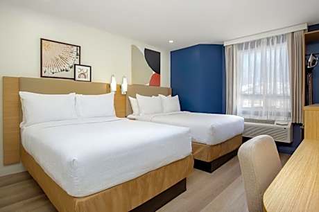 Queen Room with Two Queen Beds