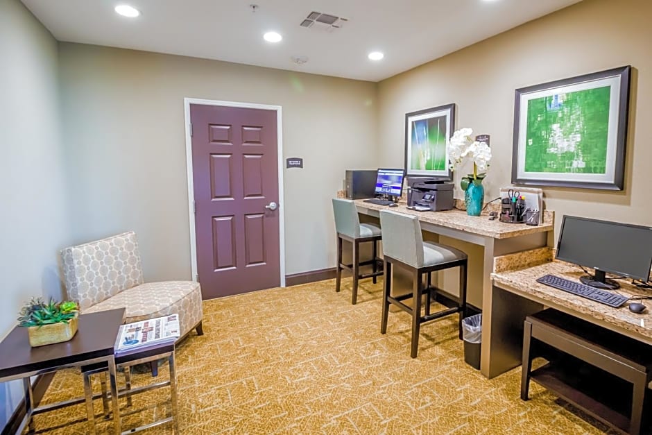 Staybridge Suites Plano / Frisco By IHG