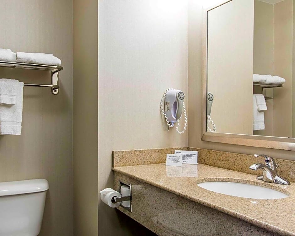 Comfort Inn & Suites Airport Oklahoma City