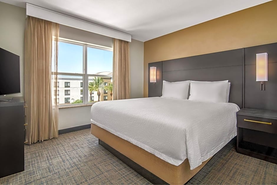 Residence Inn by Marriott Phoenix Glendale Sports & Entertainment District