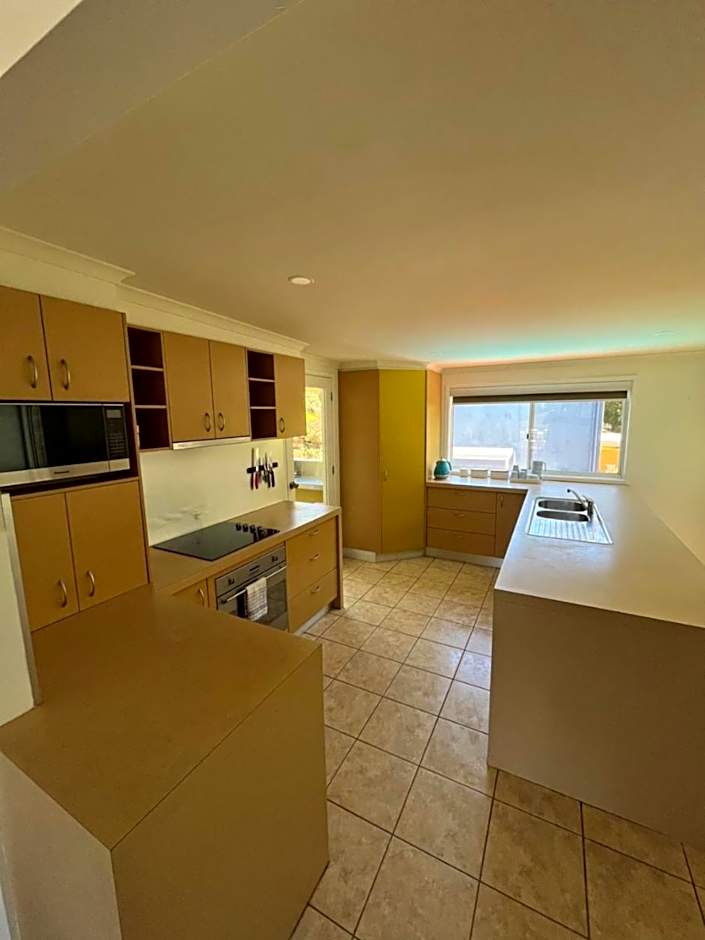 Tathra Beach House Holiday Apartments