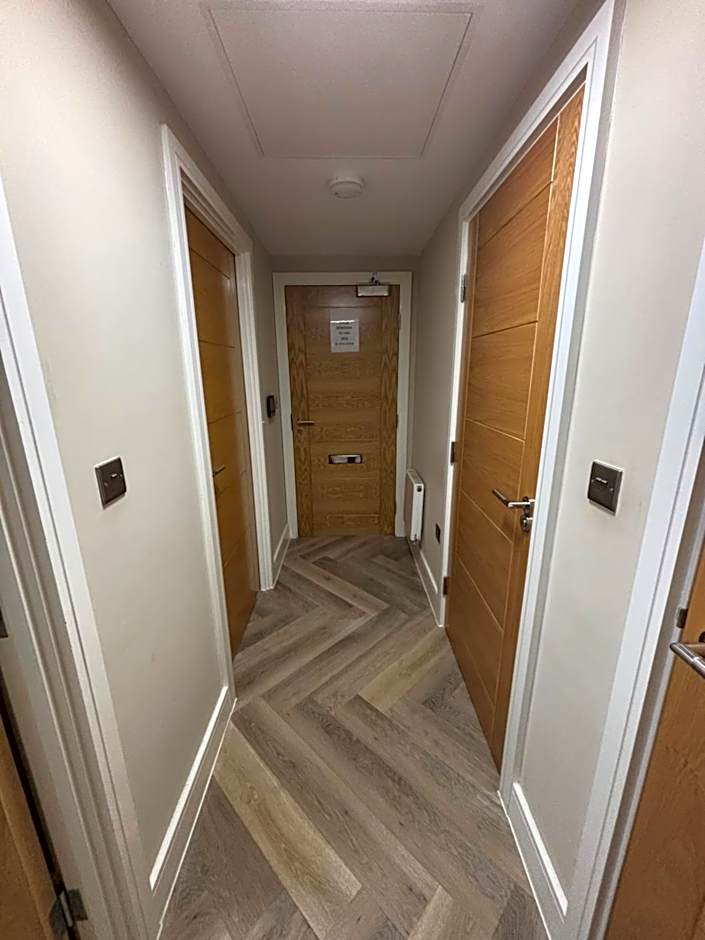 Modern Apartment - BHX NEC - Free Secure Gated Parking