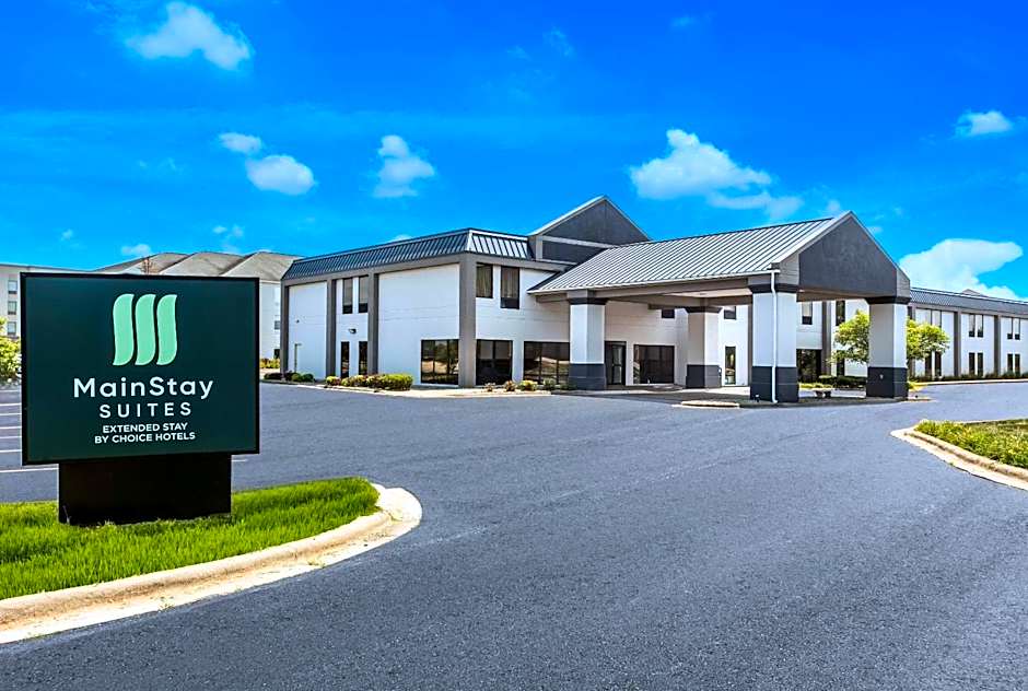 MainStay Suites Bourbonnais - Kankakee
