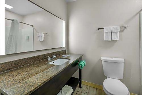 Quality Inn Brewerton - Syracuse Oneida Lake Area