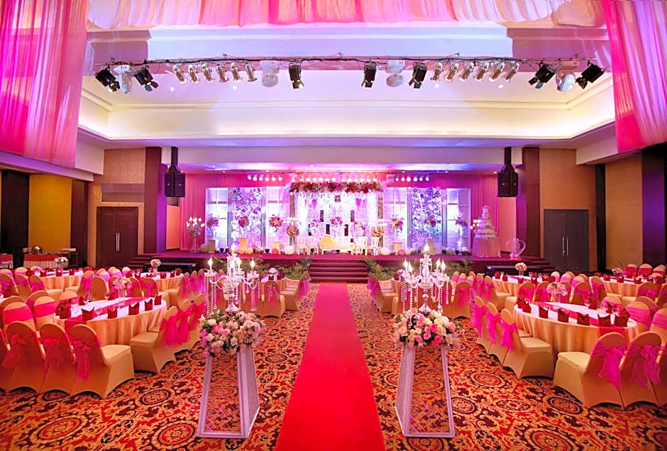 Aston Samarinda Hotel and Convention Center