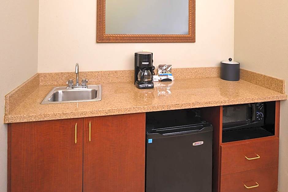 Hampton Inn By Hilton Litchfield