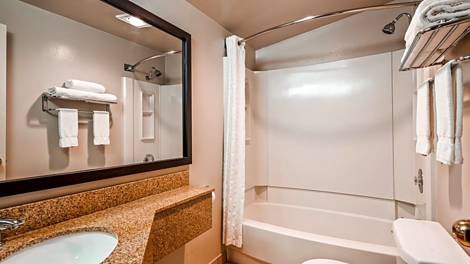 Best Western New Oregon Motel