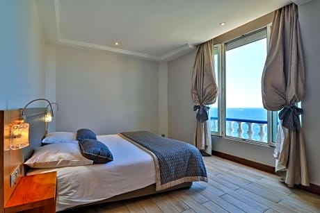 Superior Double Room with Sea View