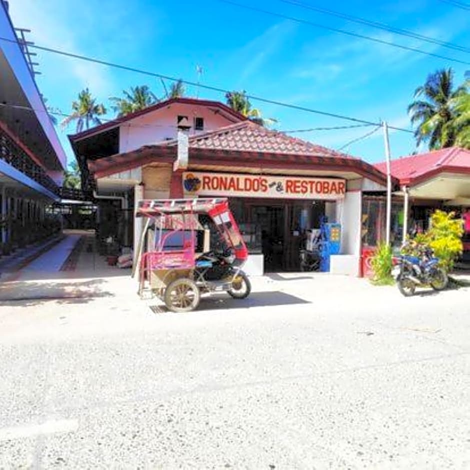 Ronaldo's Inn Siargao by Cocotel