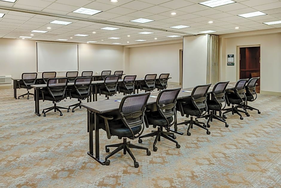 Holiday Inn East Windsor By IHG