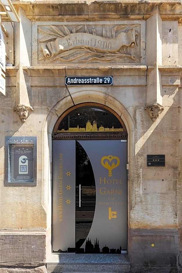 Hotel garni " Am Domplatz"