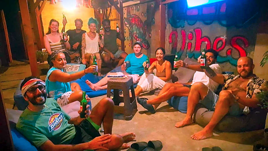 Good Vibes Bungalows