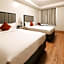 Asiatic Hotel Laguardia East