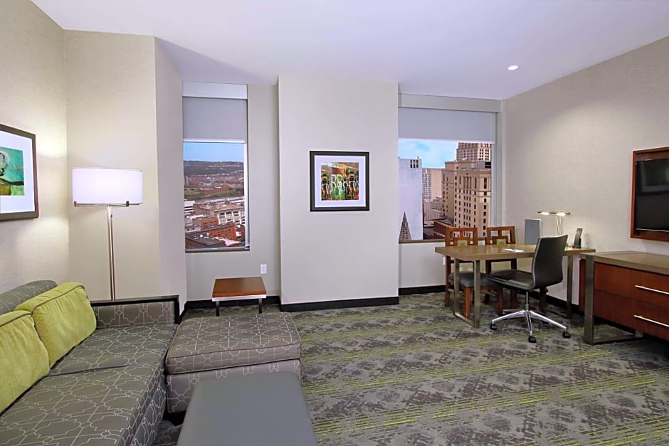 Embassy Suites By Hilton Pittsburgh-Downtown