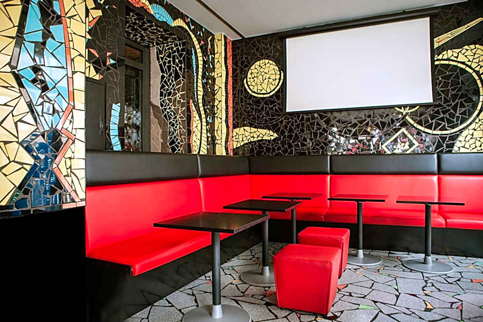 Grand Hotel Downtown