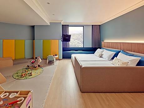 Little Champion A (Champion)