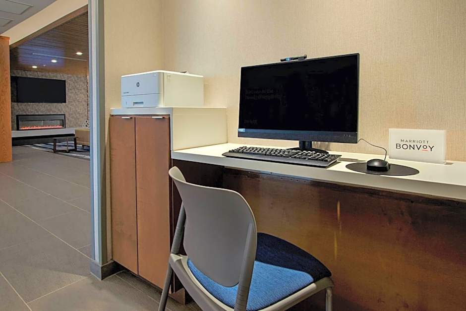 Fairfield Inn and Suites by Marriott Duncan