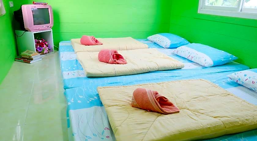 A Houses Homestay