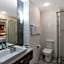 Oaks Adelaide Horizons Suites
