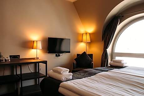 Family room with Bunk Bed with Spa Access