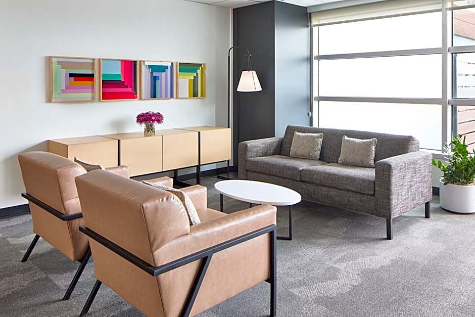 Courtyard by Marriott Detroit Downtown