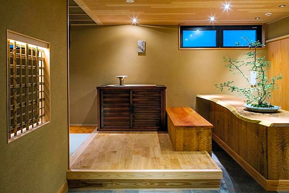 Higashiyama Shikikaboku