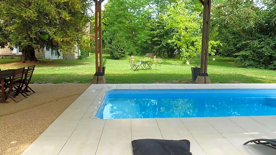 Le Pireau Chambres D Ha Tes