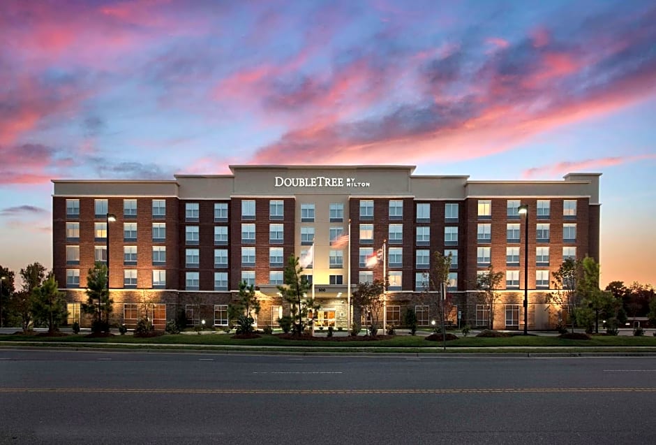 DoubleTree By Hilton Raleigh Cary