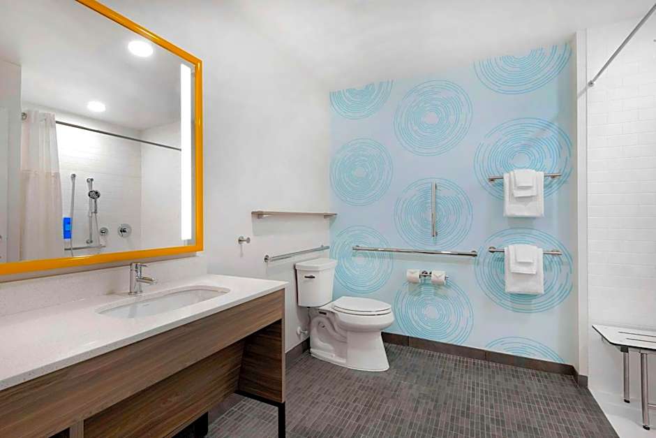 Tru by Hilton Wilmington Wrightsville Beach