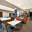 Holiday Inn Express & Suites - Lexington By IHG