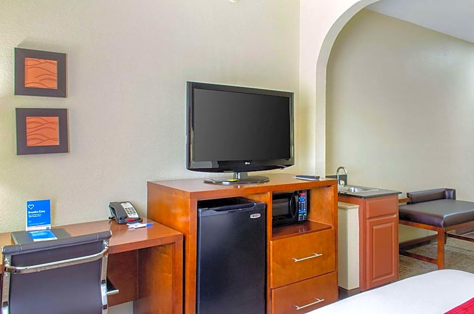 Comfort Inn & Suites Covington - Mandeville