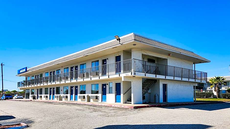 Motel 6-Galveston, TX