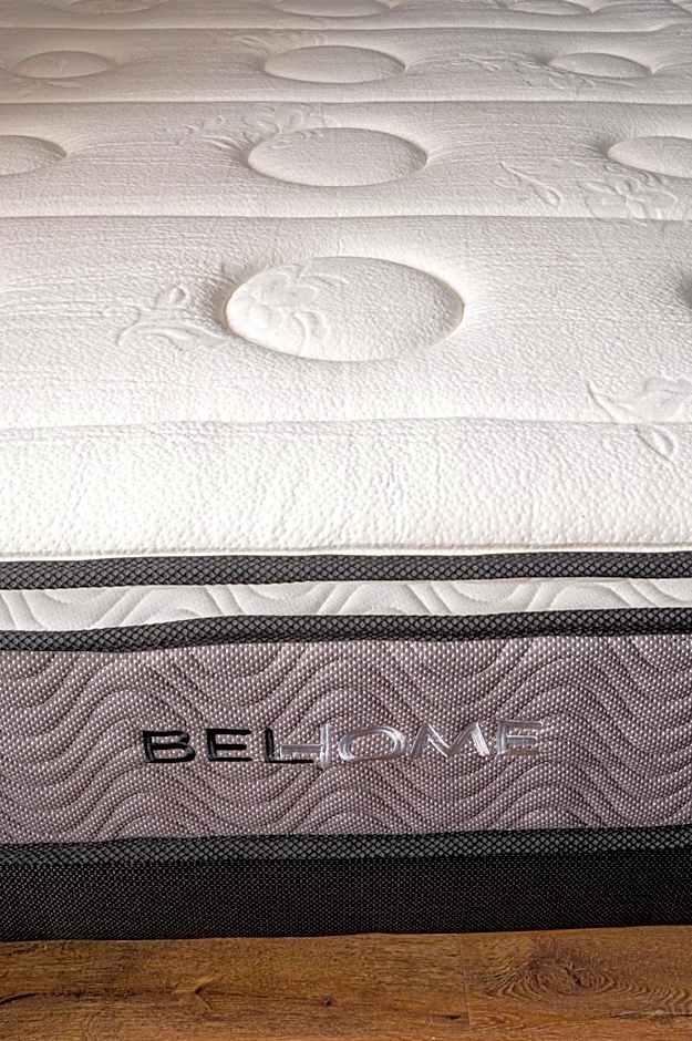 L'Outa Hotel Restaurant