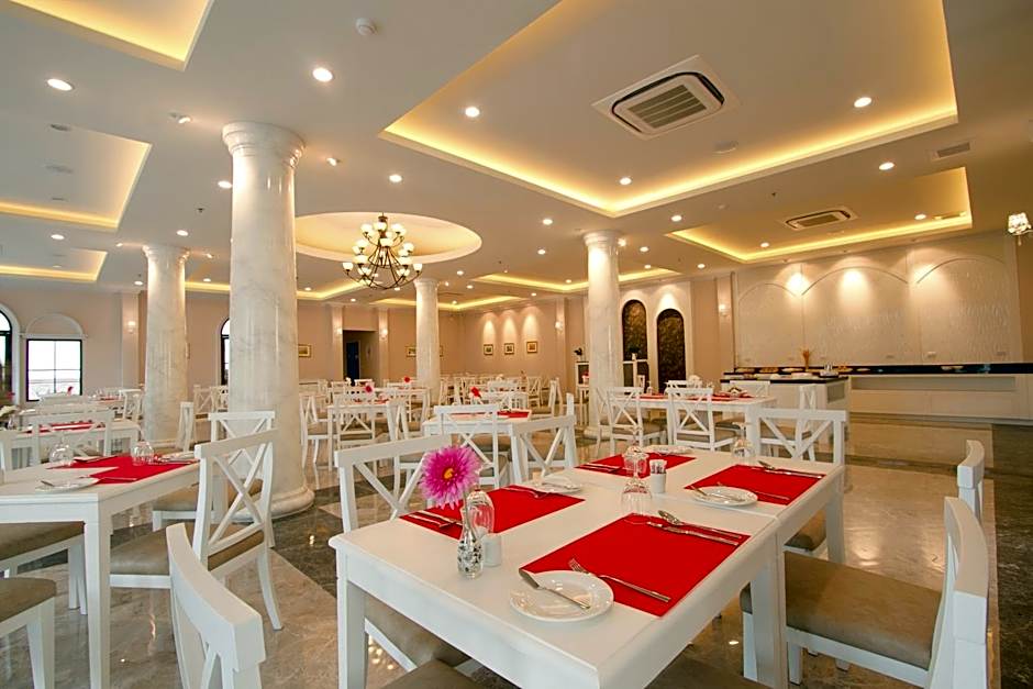 The Green View Hotel