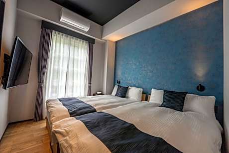 Deluxe Queen Room with Two Queen Beds (Dog-friendly) - Non-Smoking