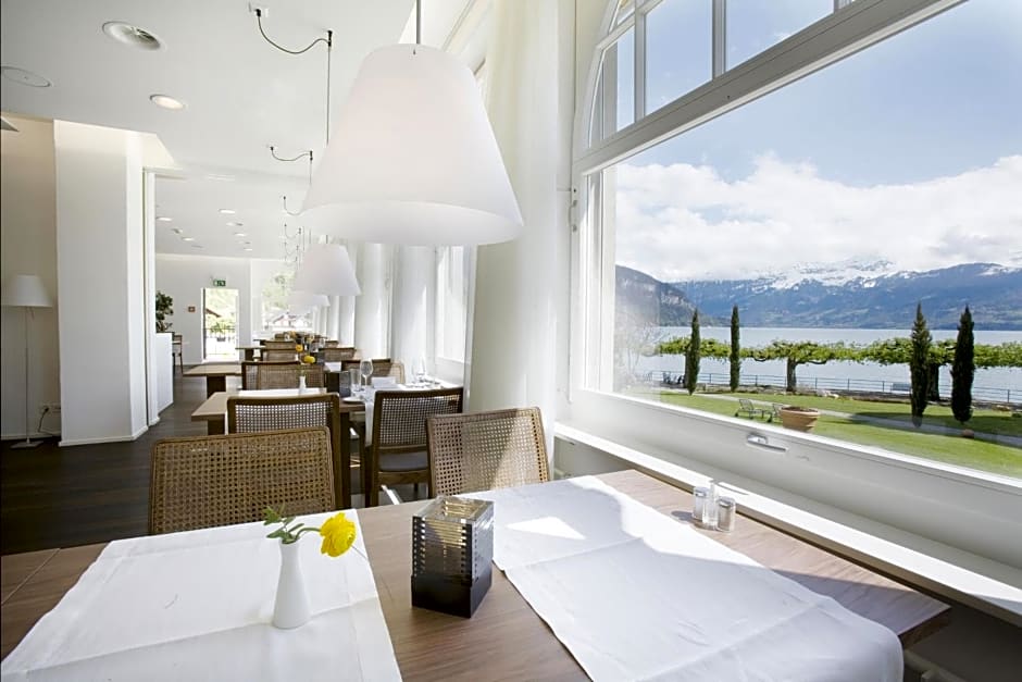 Parkhotel Gunten – Beach & Spa