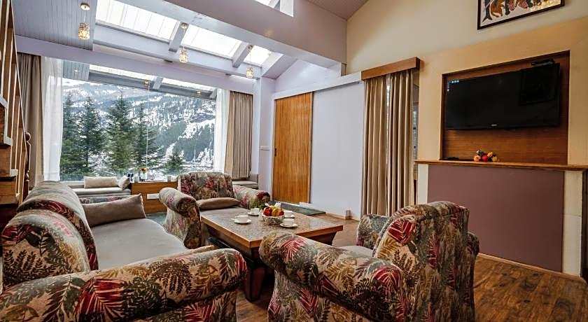 Baan By Snow City Farm