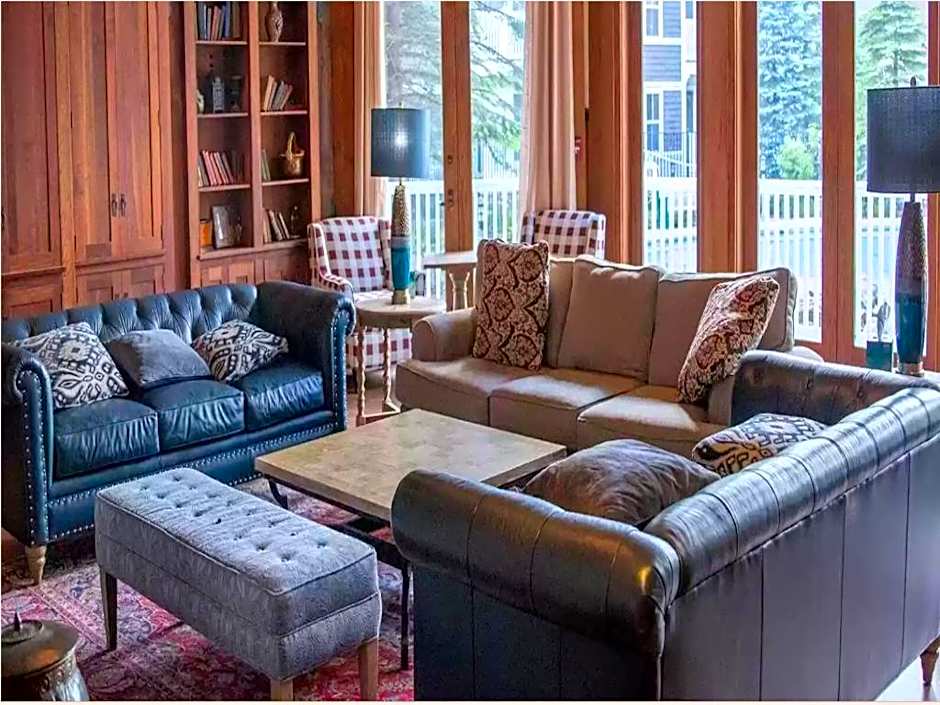 Allegheny Spring 239 KING, bed/Ski-In, Out/Pool & Hot Tub