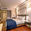 BW Izmir Hotel