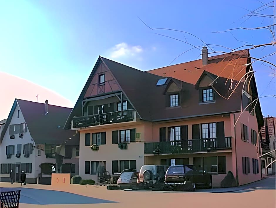 Logis Hotel Restaurant A L'Etoile
