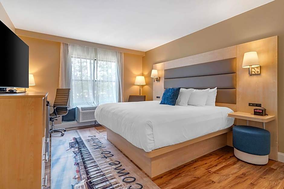 Casco Bay Hotel Portland Airport - Maine Mall, an Ascend Collection Hotel