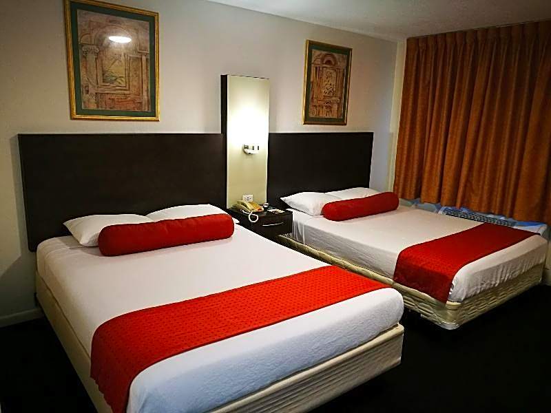 Merida Inn and Suites